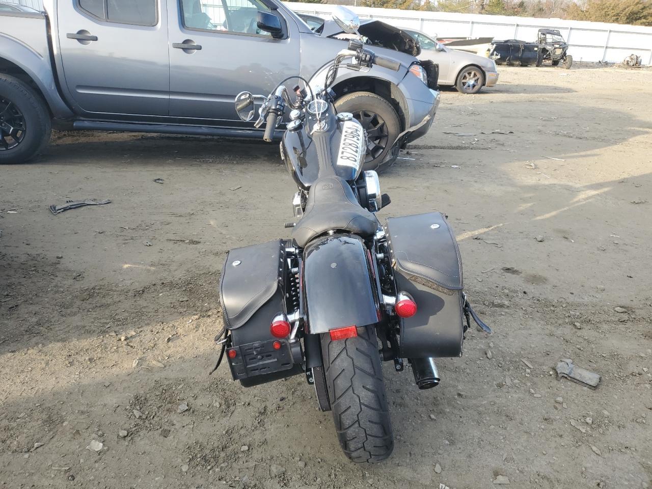 2017 Harley-Davidson Fxdb Dyna Street Bob - Image 4