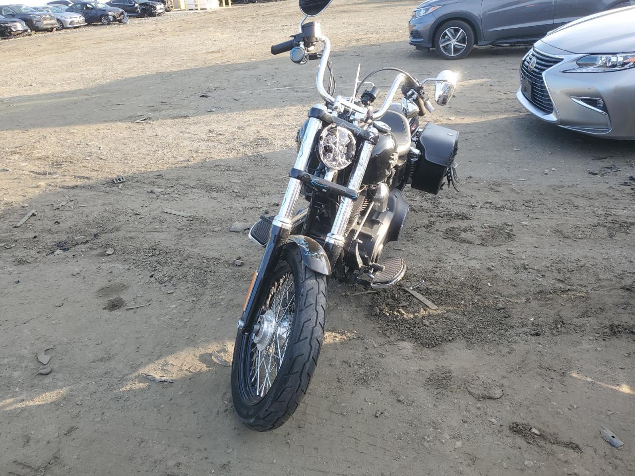 2017 Harley-Davidson Fxdb Dyna Street Bob - Image 2