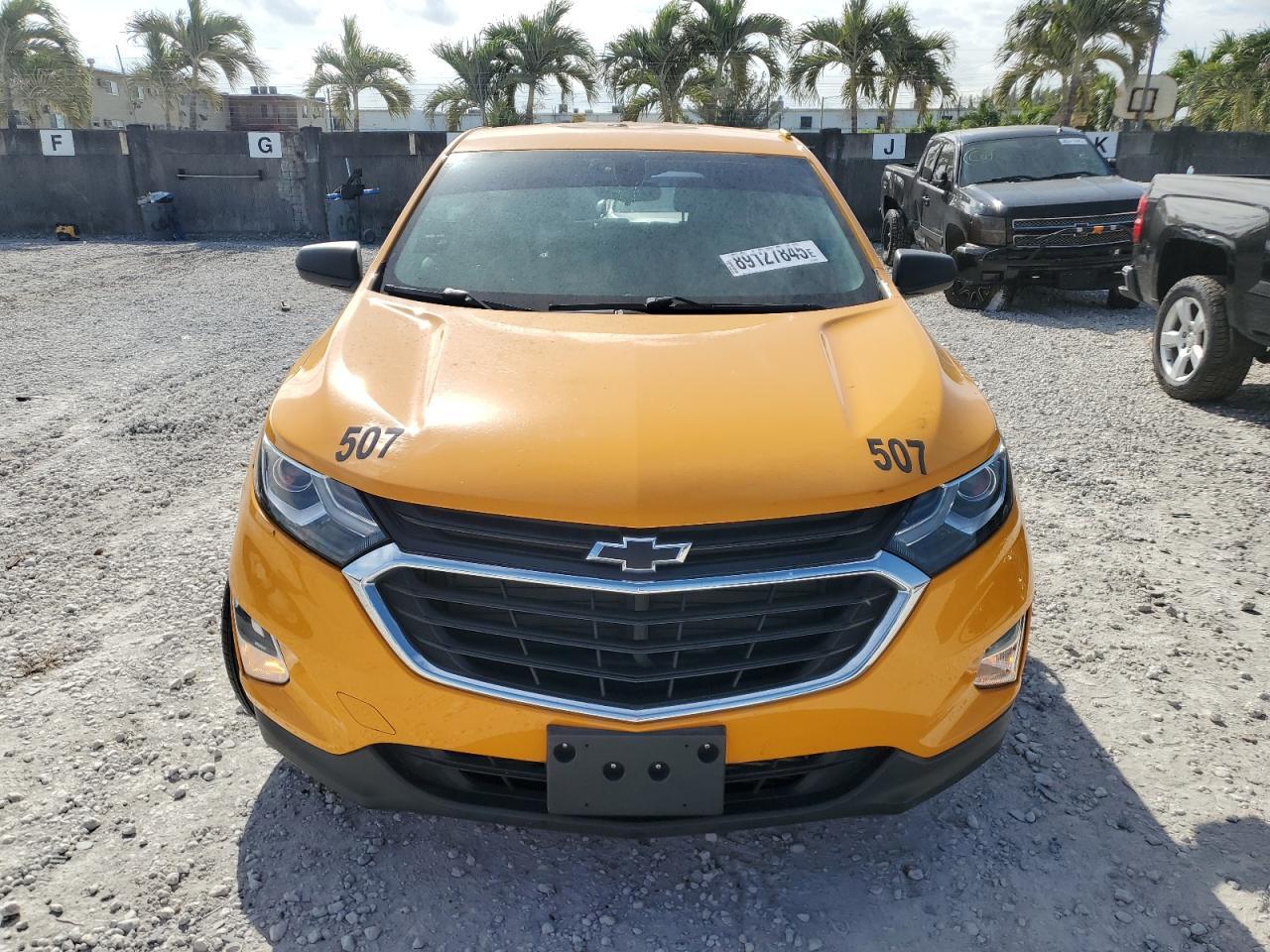 2018 Chevrolet Equinox Ls - Фото 5