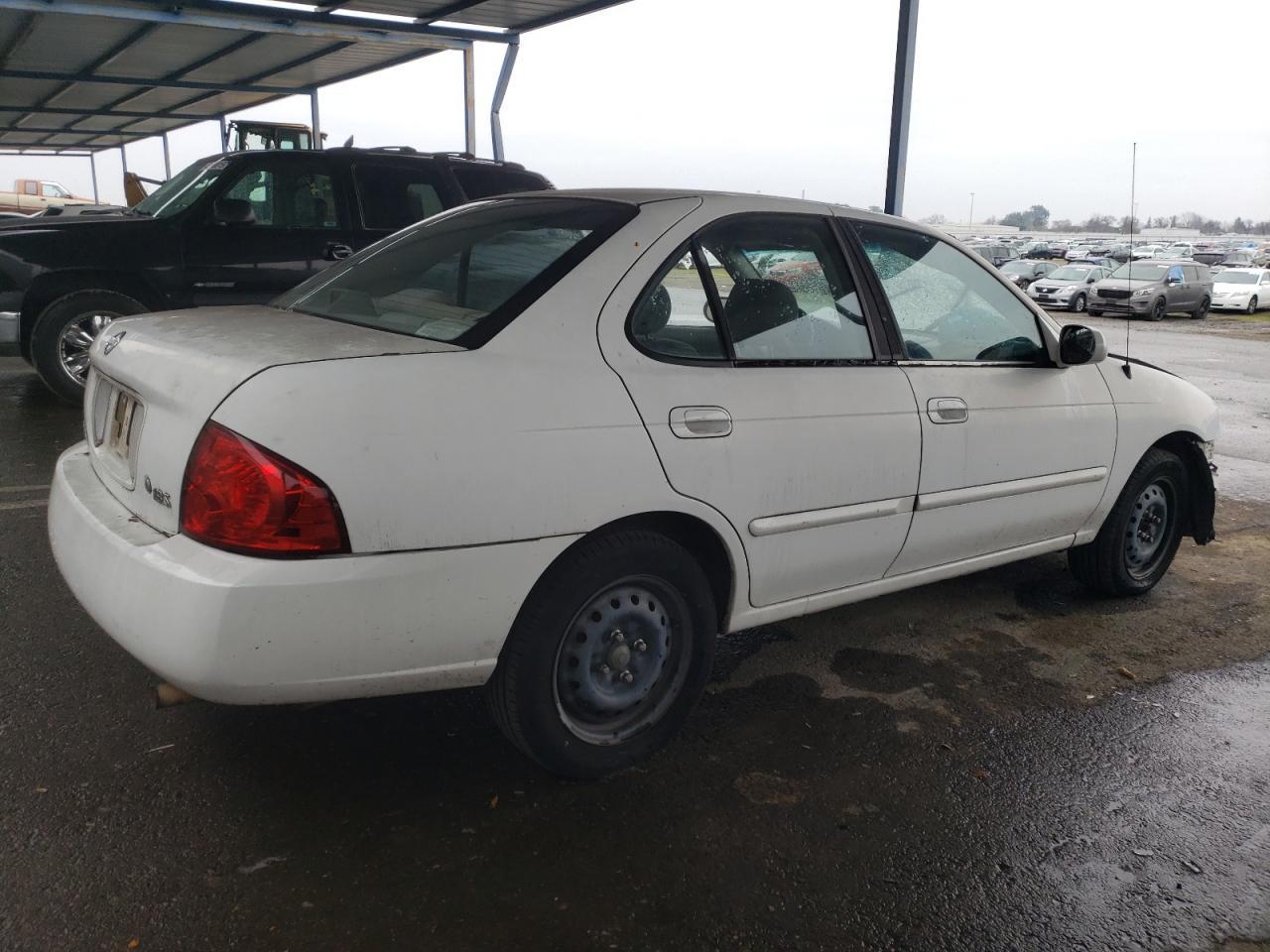 2004 Nissan Sentra 1.8S - Фото 3