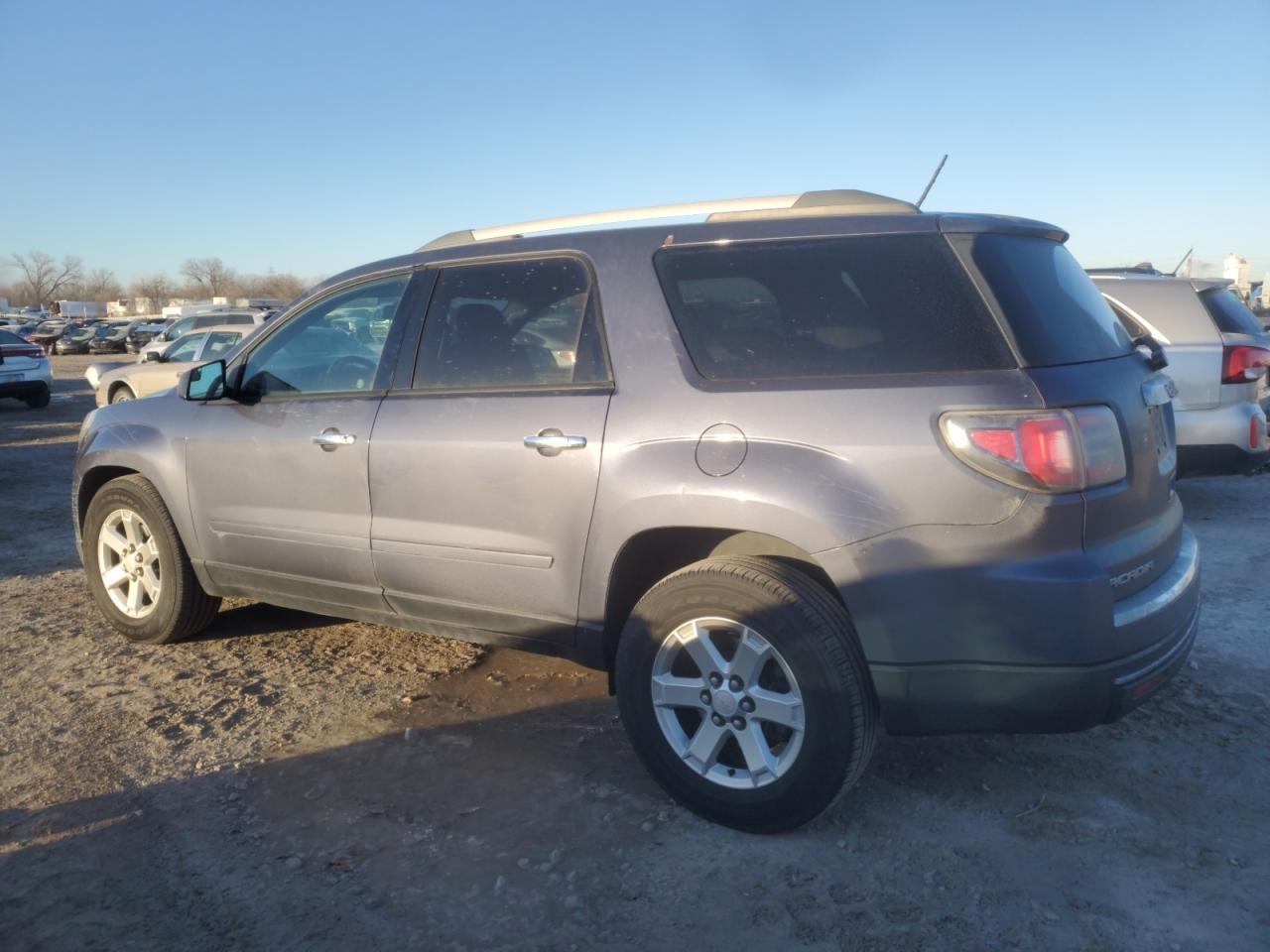 2014 GMC Acadia Sle - Image 2