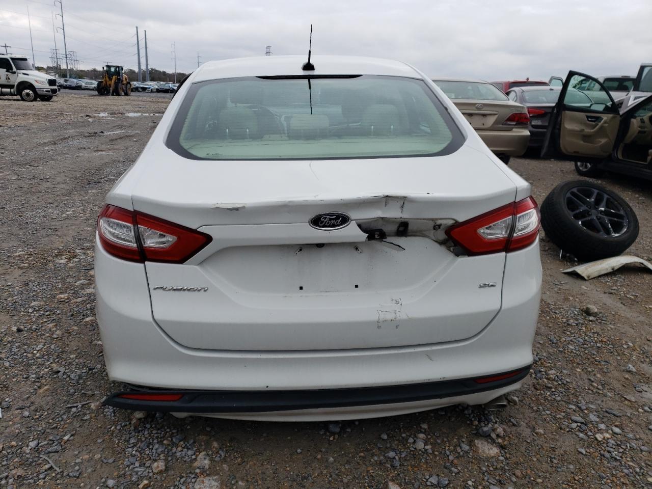 2016 Ford Fusion Se - Фото 6