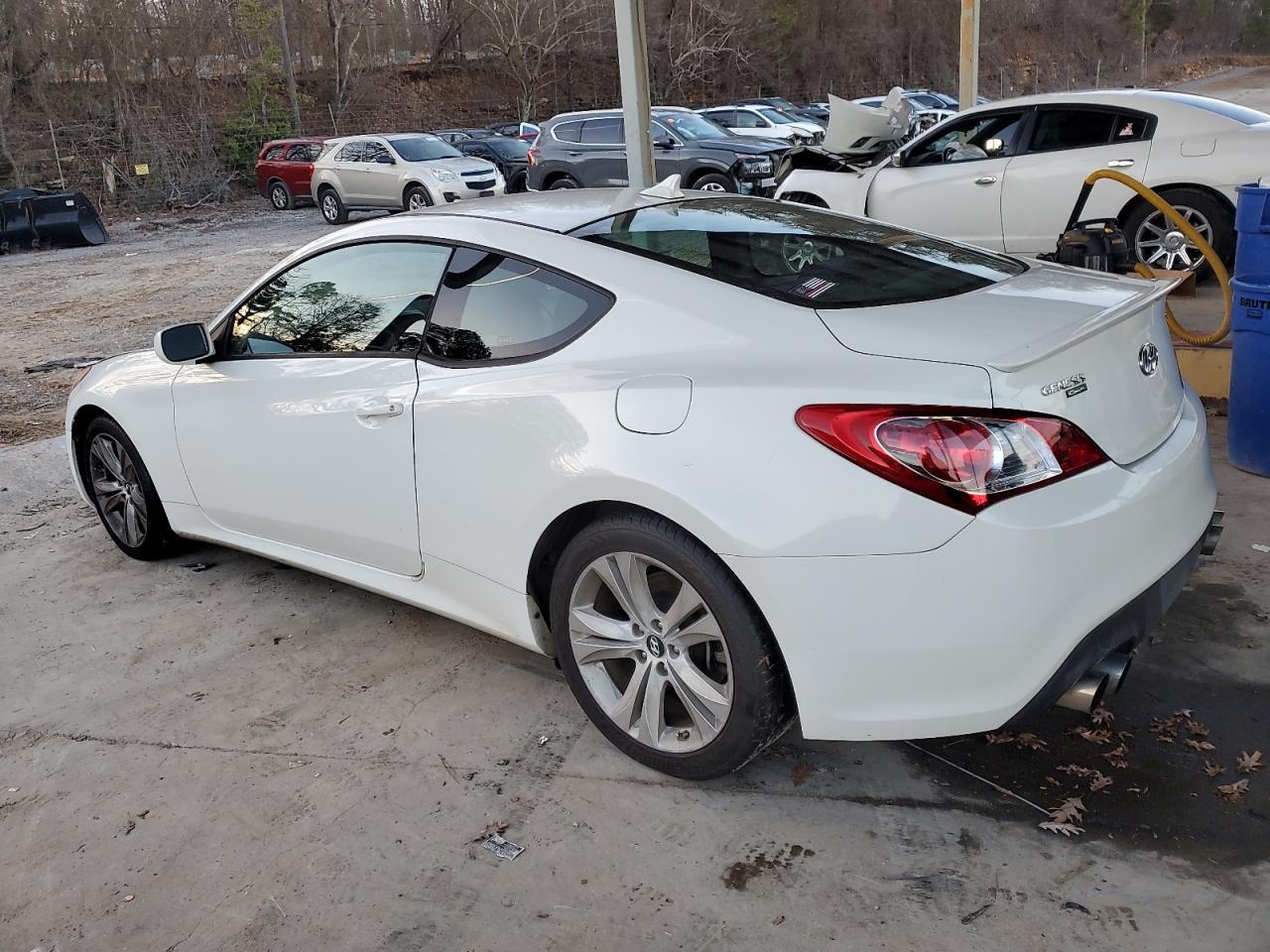 2011 Hyundai Genesis Coupe 2.0T - Image 2