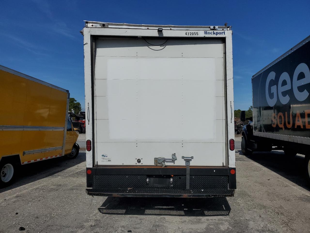 2021 Chevrolet Express G4500 - Image 6