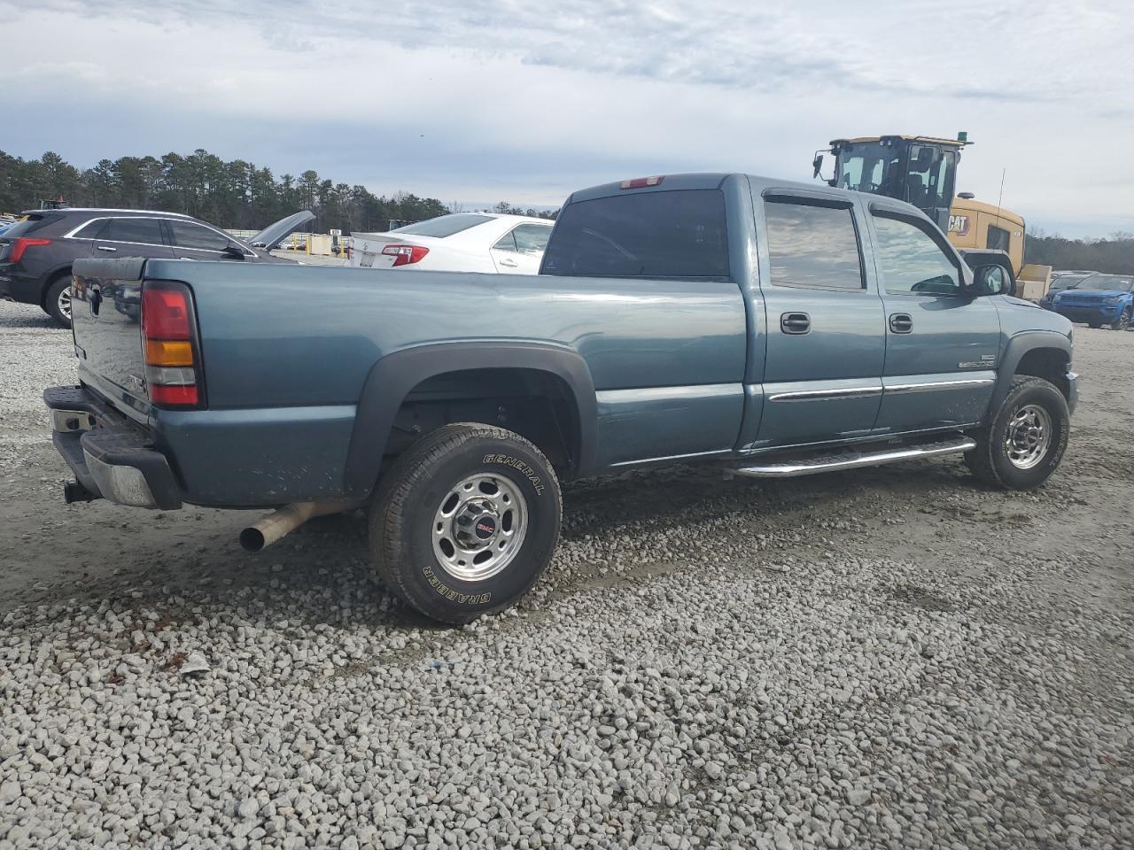 2007 GMC Sierra K2500 Heavy Duty - Image 3