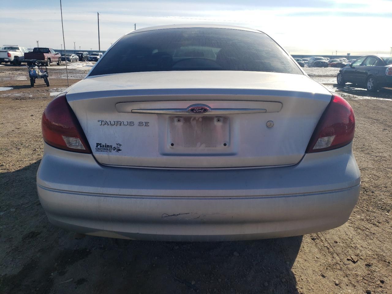 2000 Ford Taurus Se - Image 6