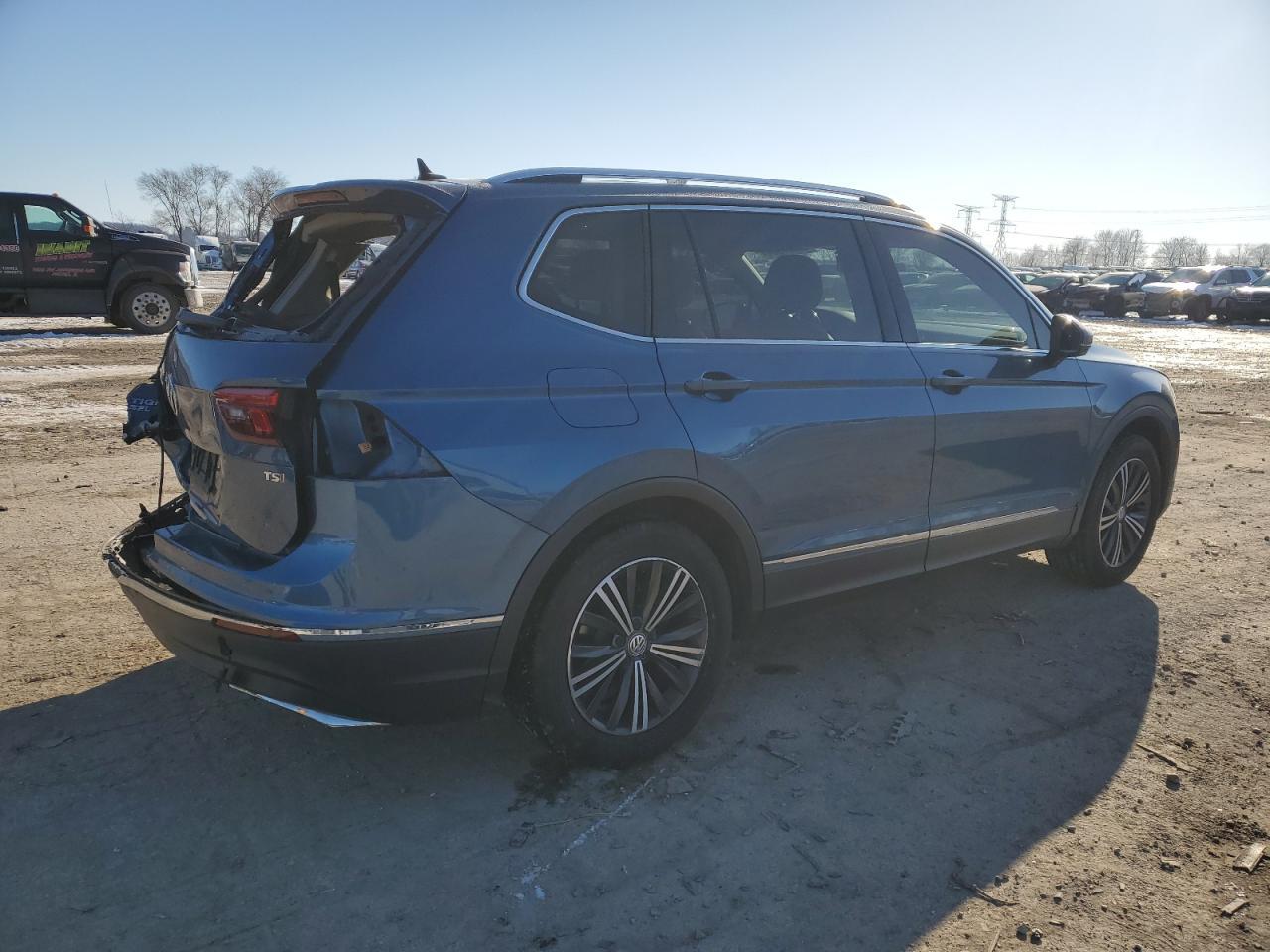 2018 Volkswagen Tiguan Se - Фото 3