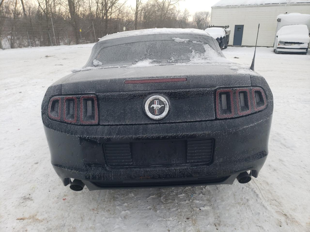 2014 Ford Mustang - Фото 6