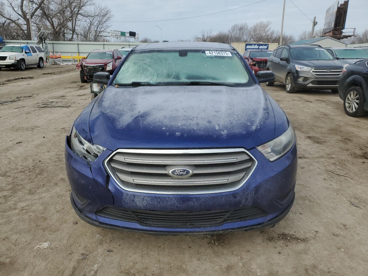 2014 Ford Taurus Se - Image 5