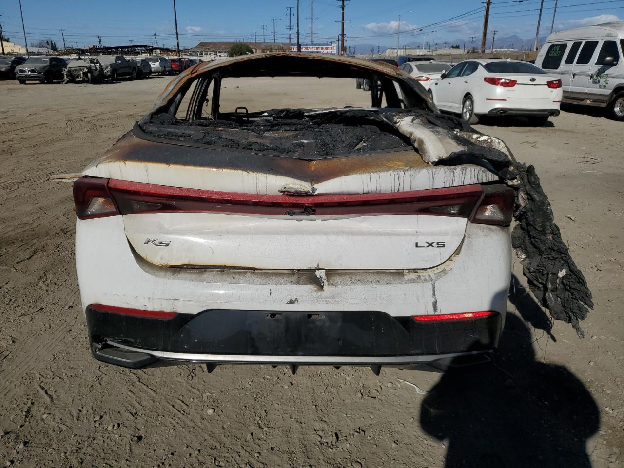 2021 Kia K5 Lxs - Фото 6