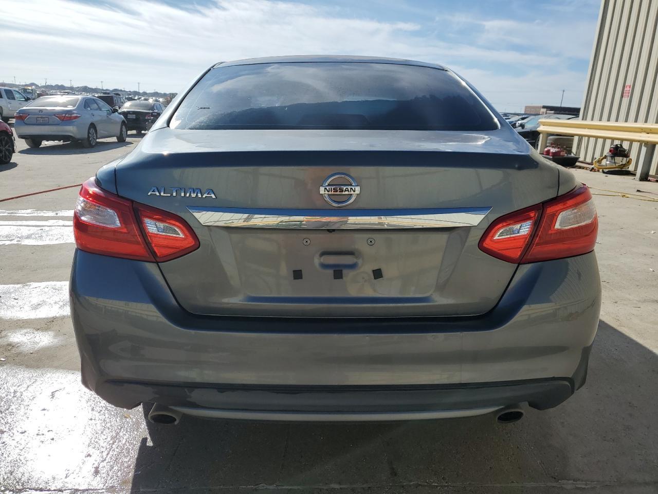 2016 Nissan Altima 2.5 - Фото 7