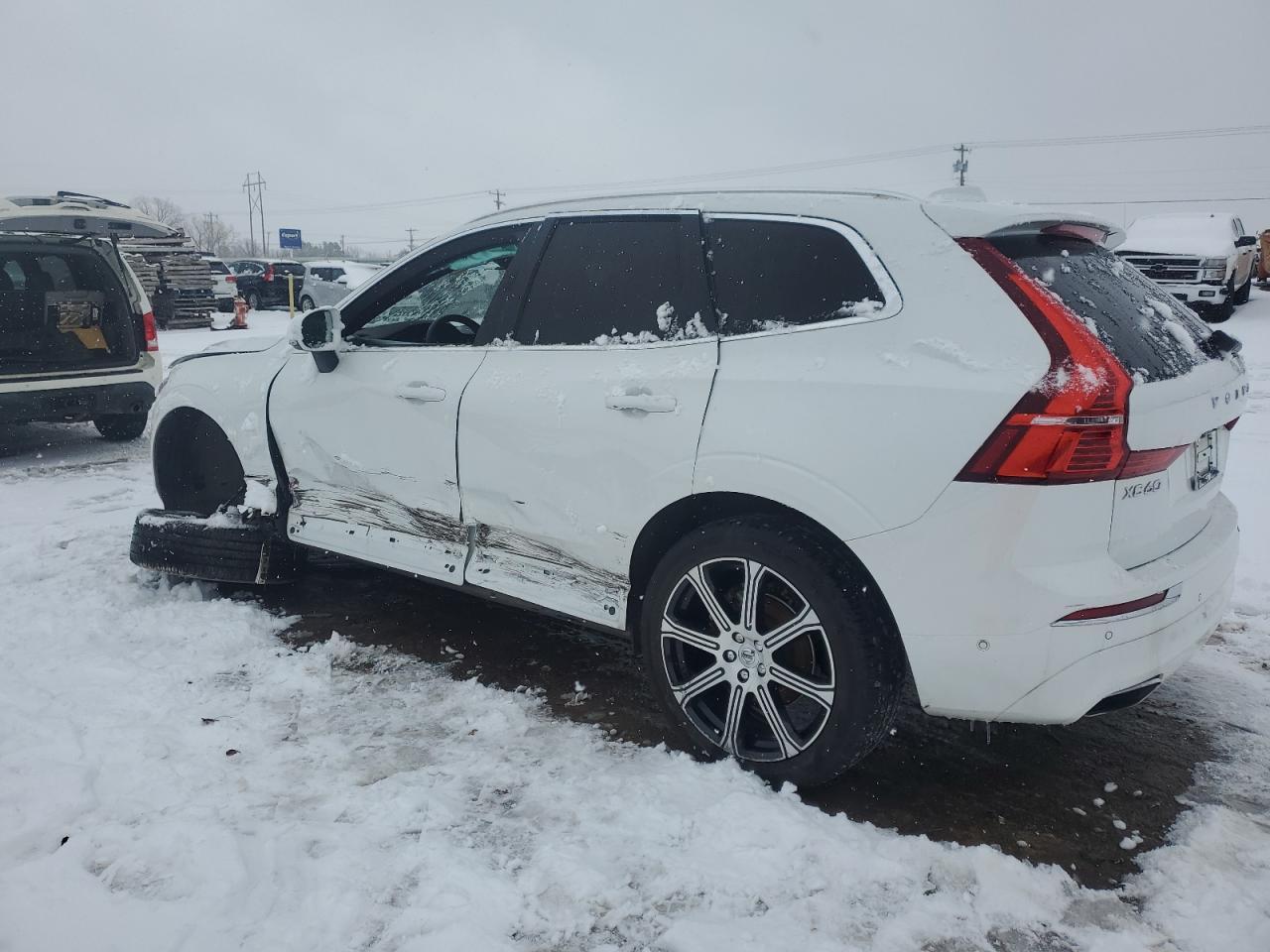2020 Volvo Xc60 T5 Inscription - Image 2