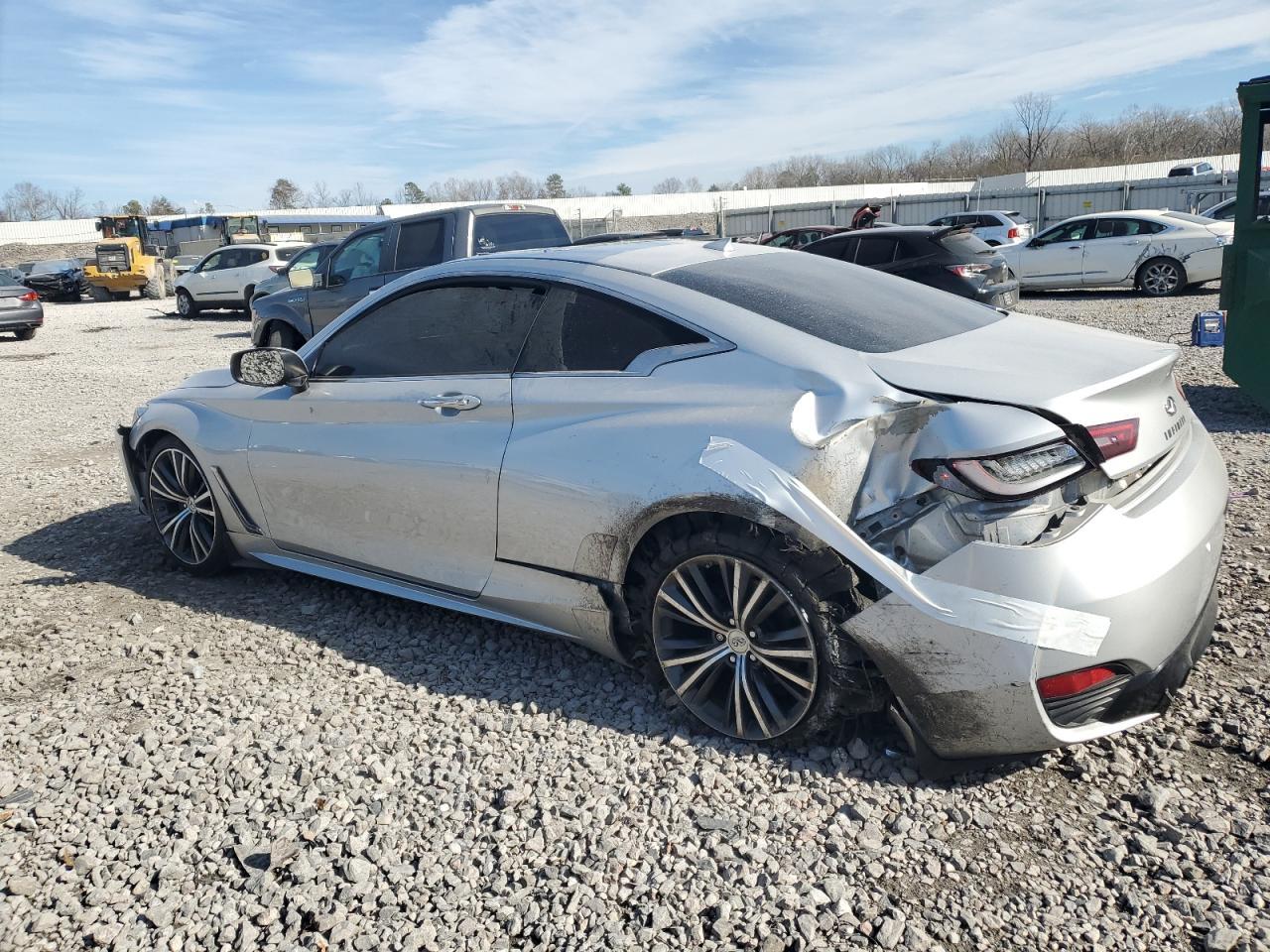 2017 Infiniti Q60 Premium - Фото 2