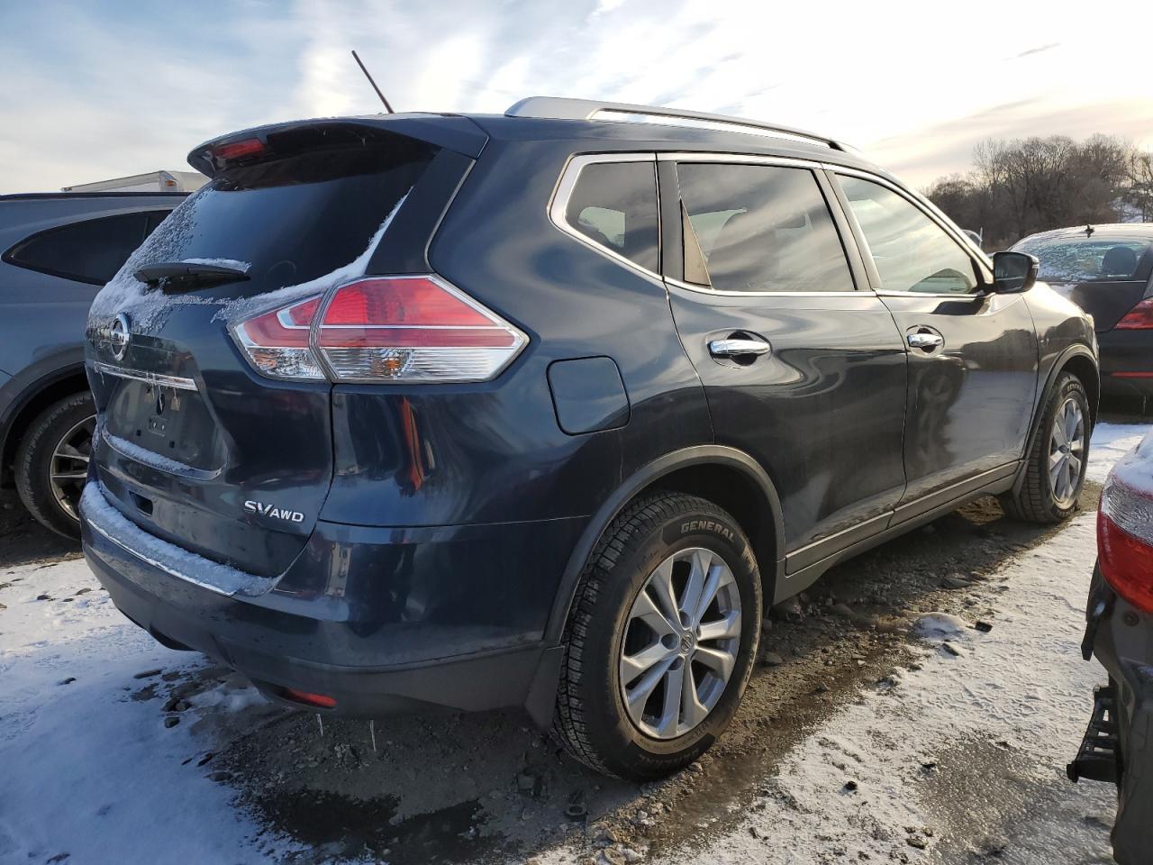 2015 Nissan Rogue S - Image 3