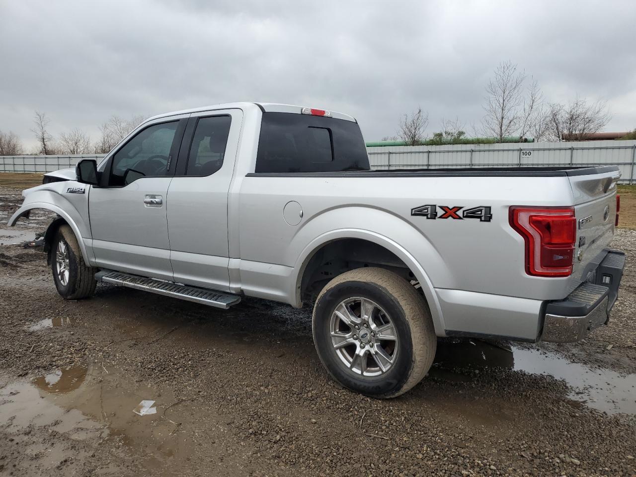2015 Ford F150 Super Cab - Фото 2