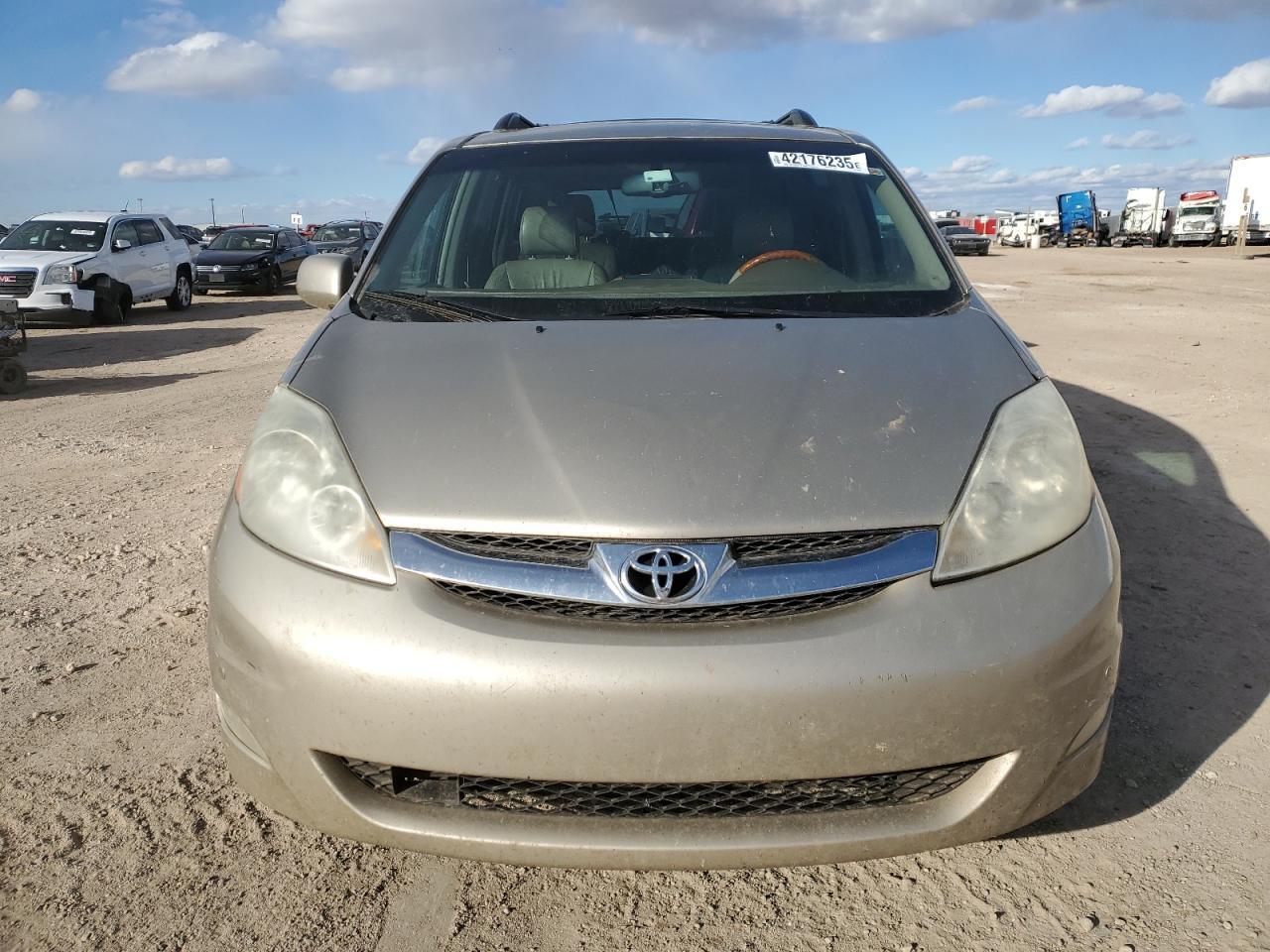 2008 Toyota Sienna Xle - Фото 5