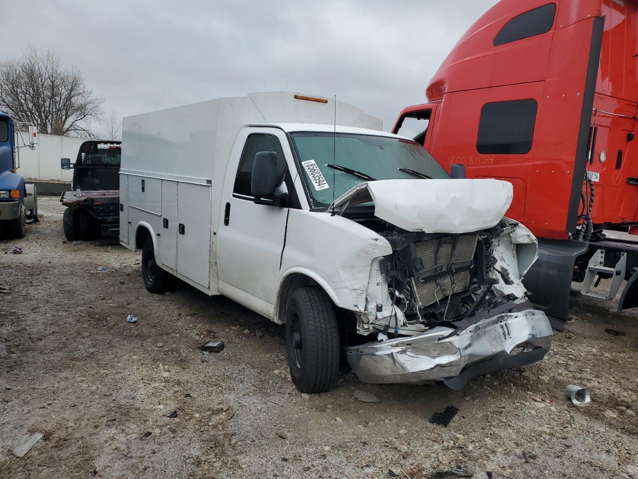 2015 Chevrolet Express G3500 - Фото 4