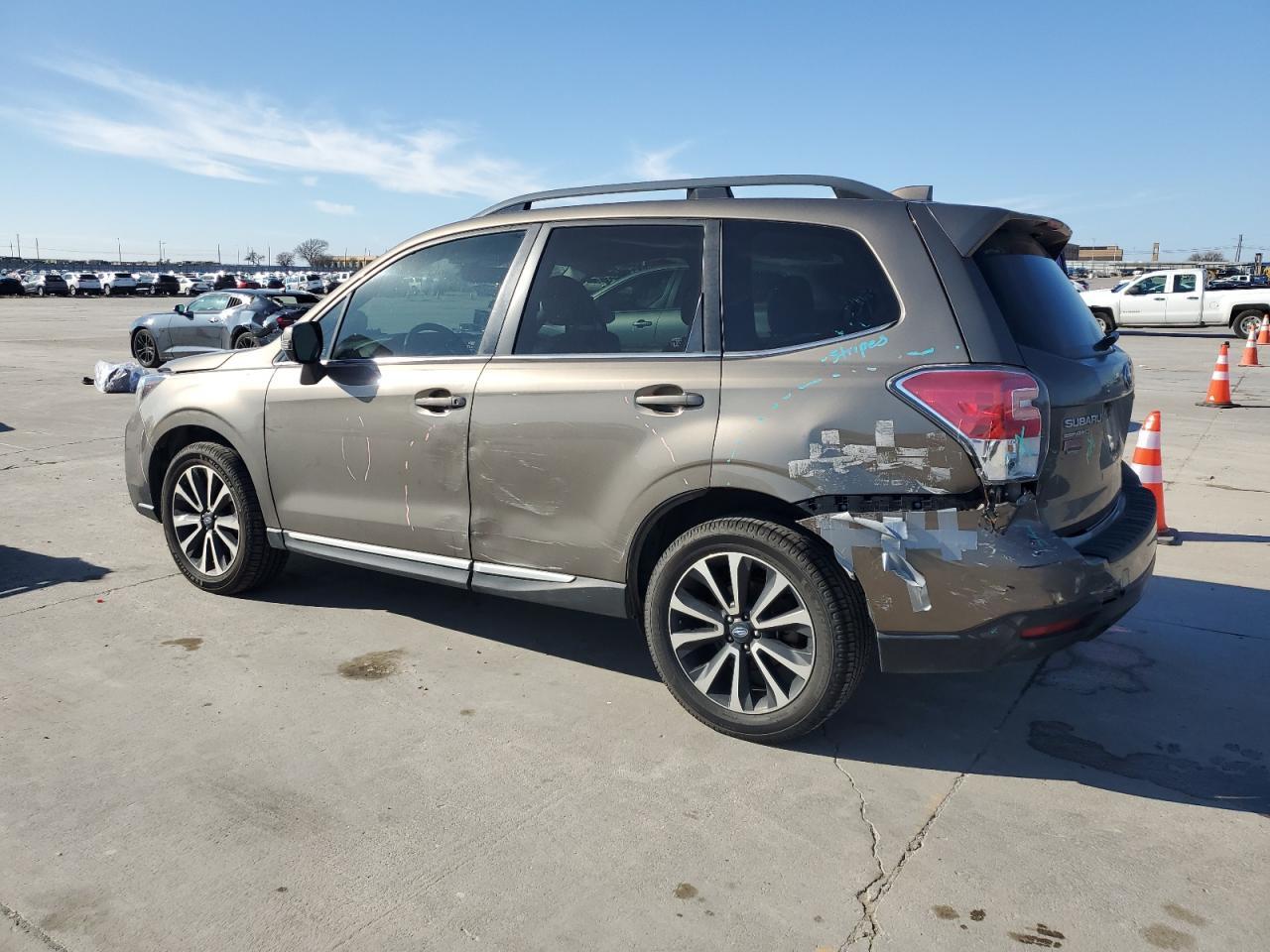 2017 Subaru Forester 2.0Xt Touring - Фото 2
