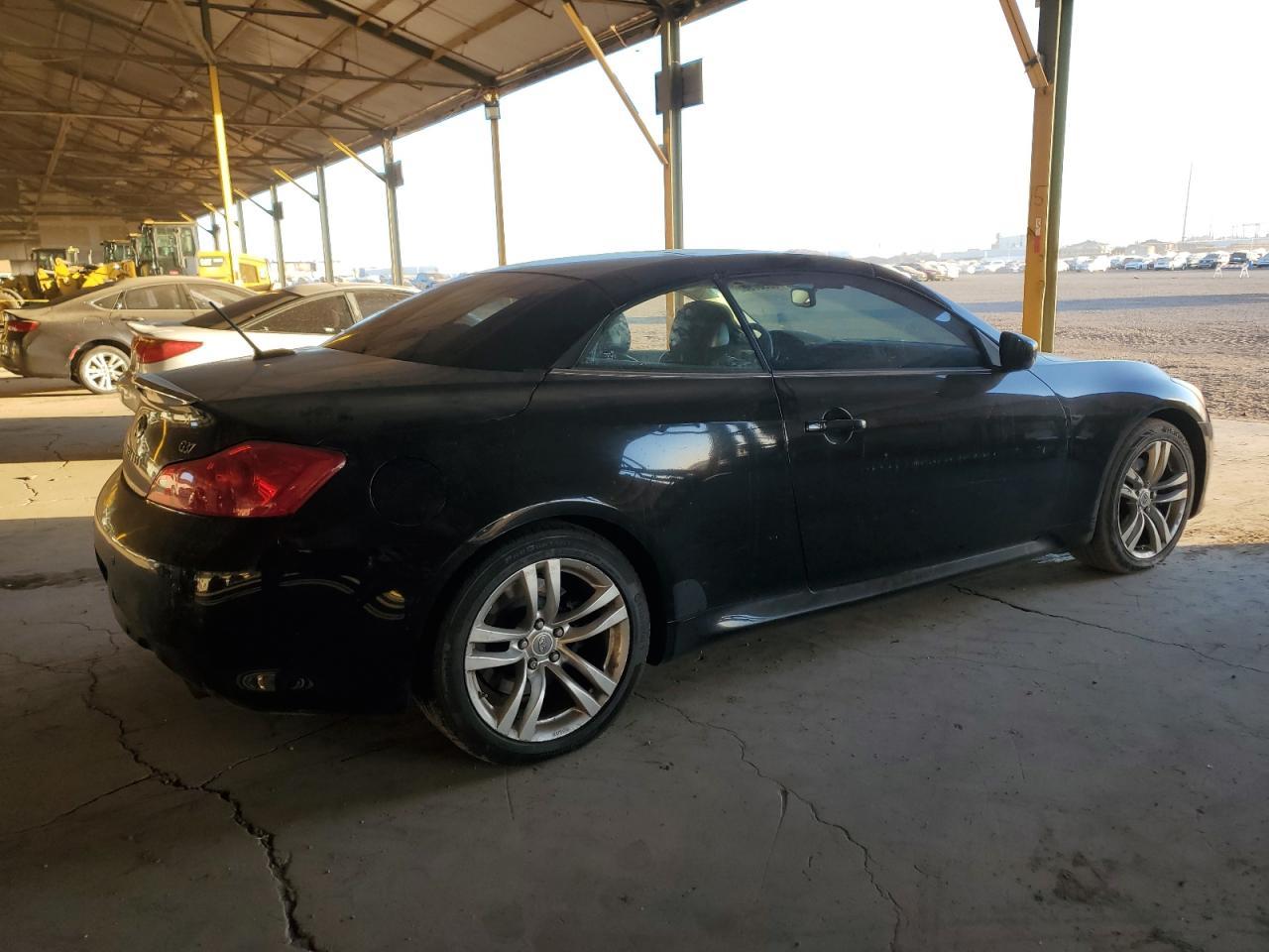 2010 Infiniti G37 Base - Фото 3