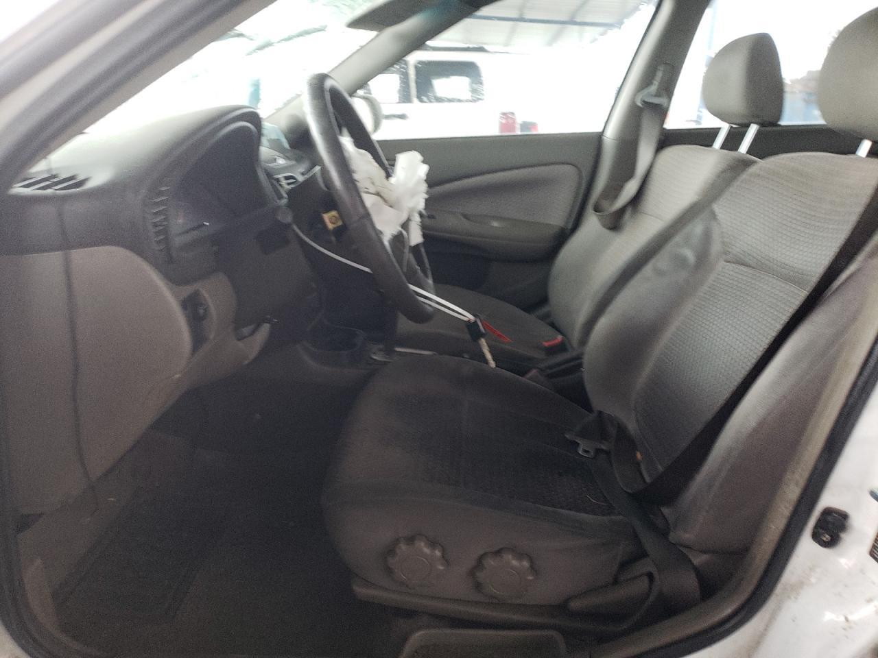 2004 Nissan Sentra 1.8S - Фото 7