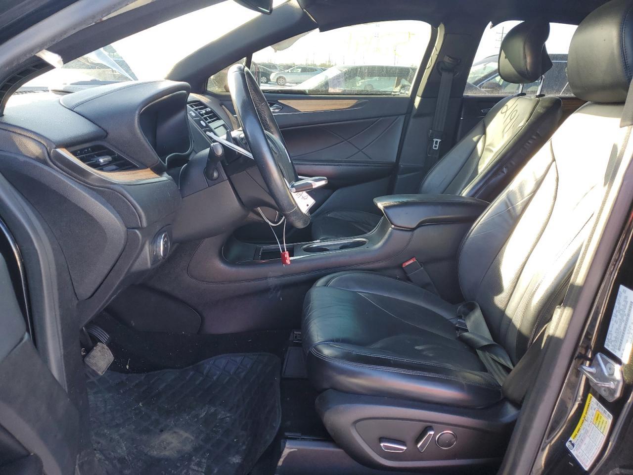 2015 Lincoln Townhouse Mkc - Image 7