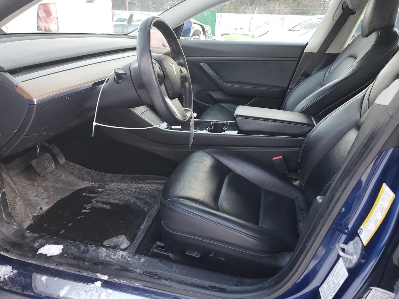 2020 Tesla Model 3 - Фото 7