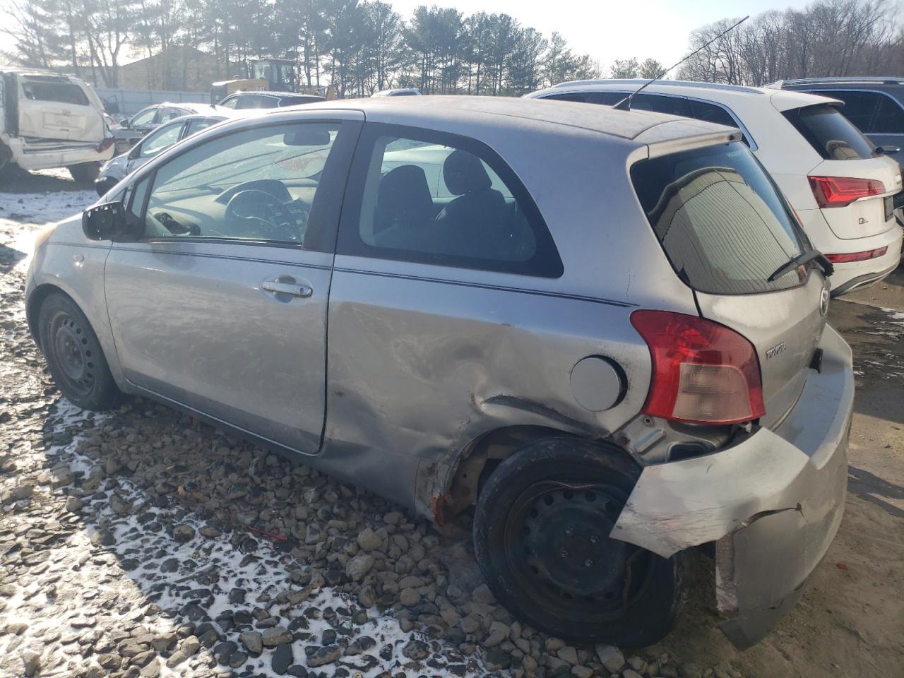 2007 Toyota Yaris - Image 2
