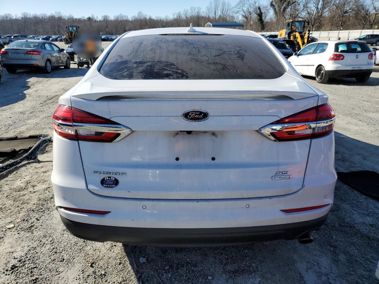 2020 Ford Fusion Se - Фото 6