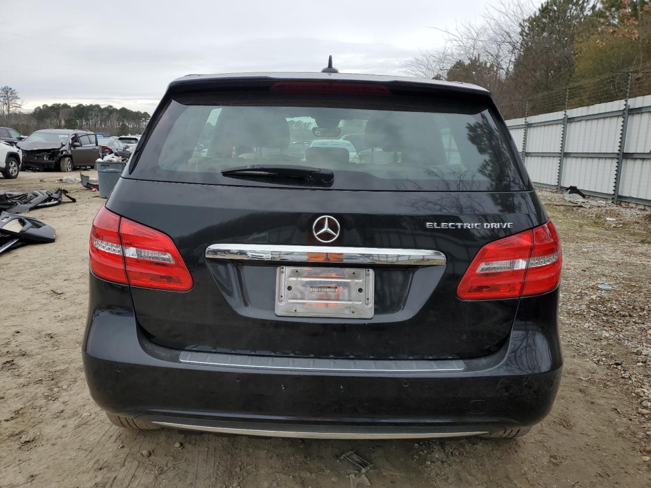 2014 Mercedes-Benz B Electric - Фото 6