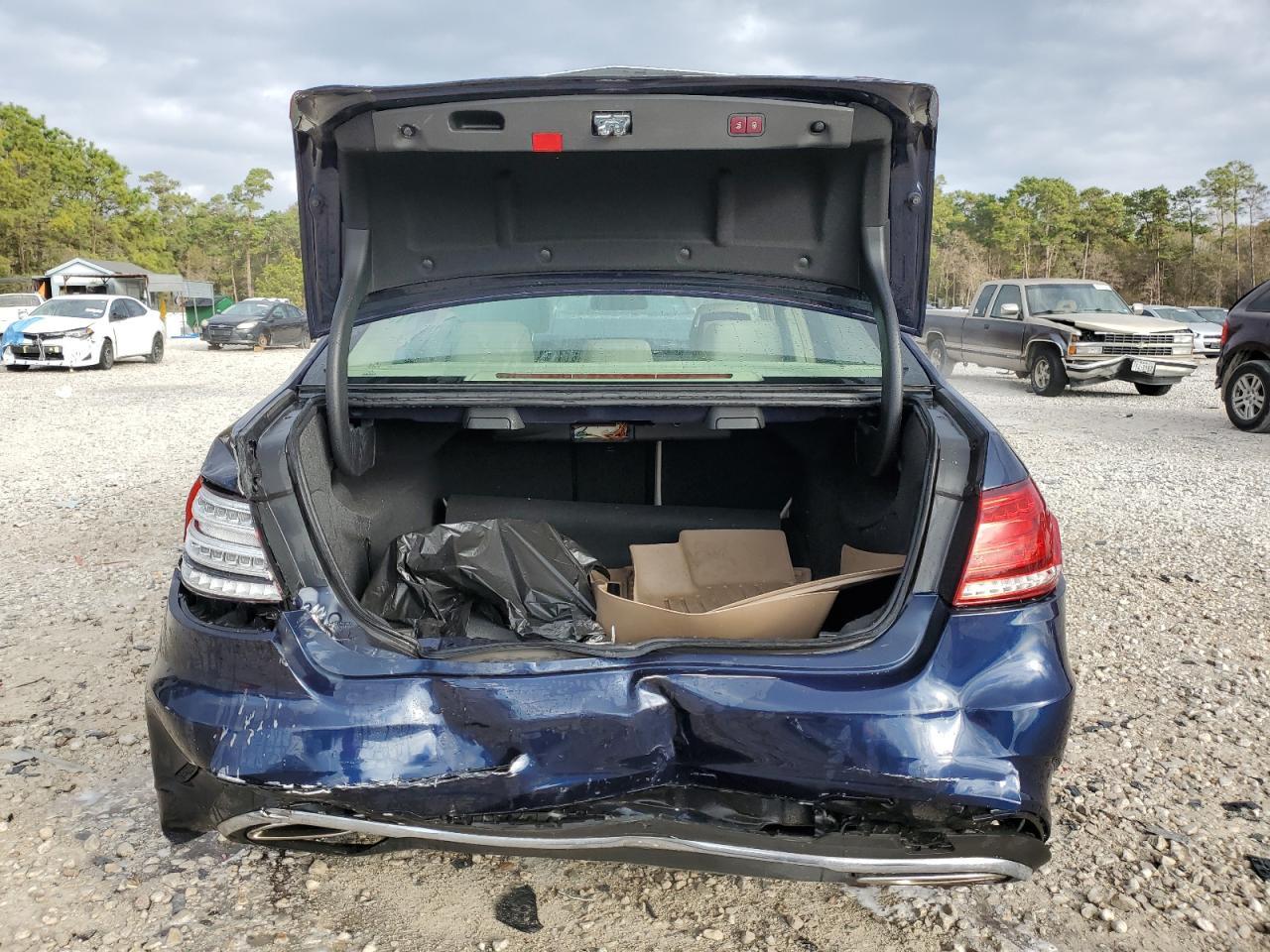 2015 Mercedes-Benz E 350 - Image 6