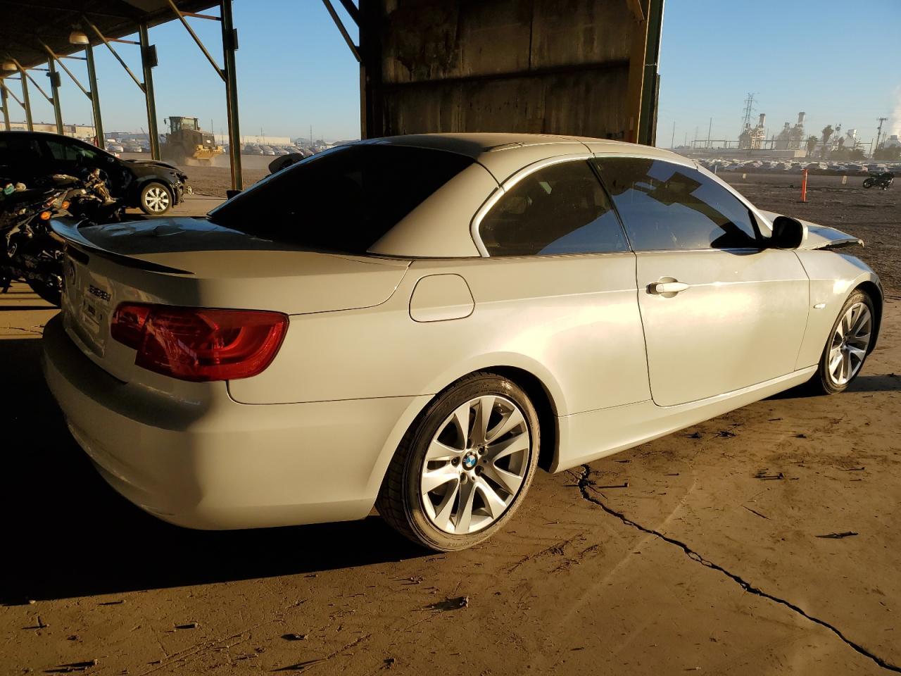 2012 BMW 328 I Sulev - Image 3