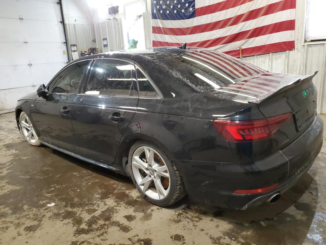 2018 Audi A4 Premium - Фото 2