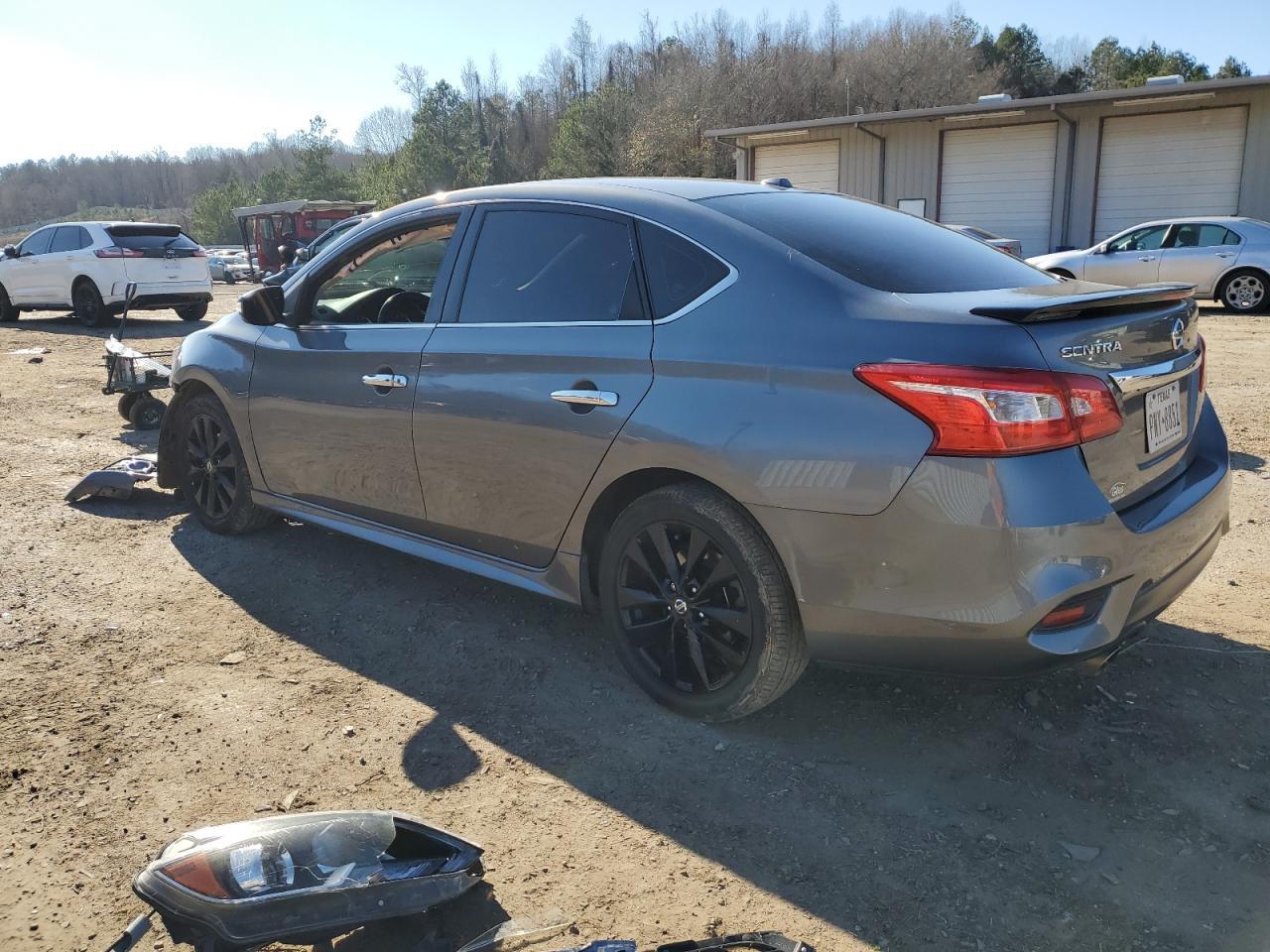 2017 Nissan Sentra S - Фото 2