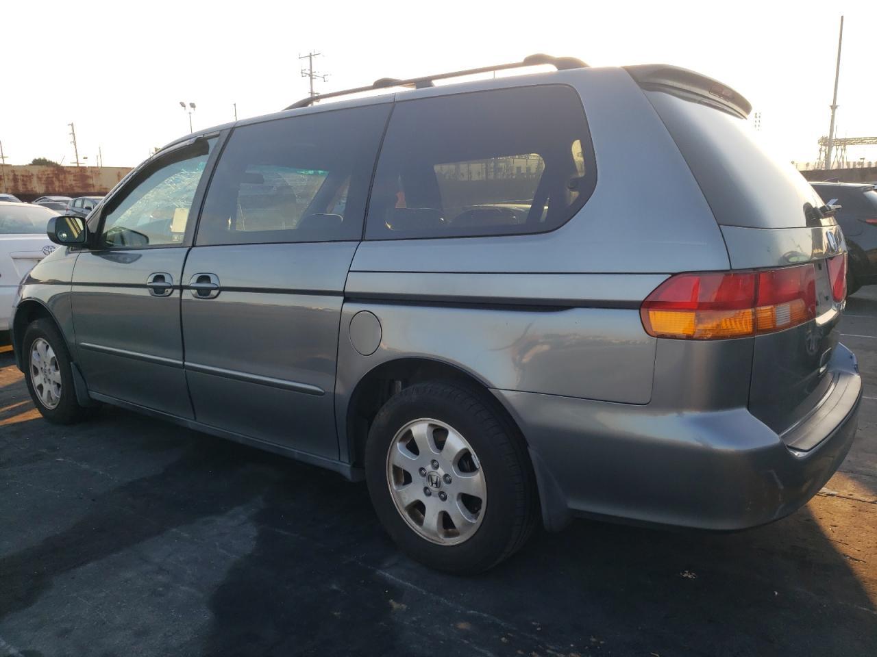 2002 Honda Odyssey Ex - Фото 2