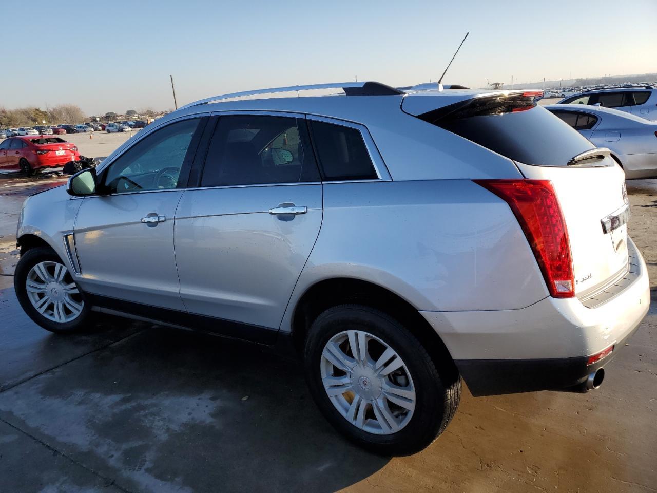 2016 Cadillac Srx Luxury Collection - Image 2