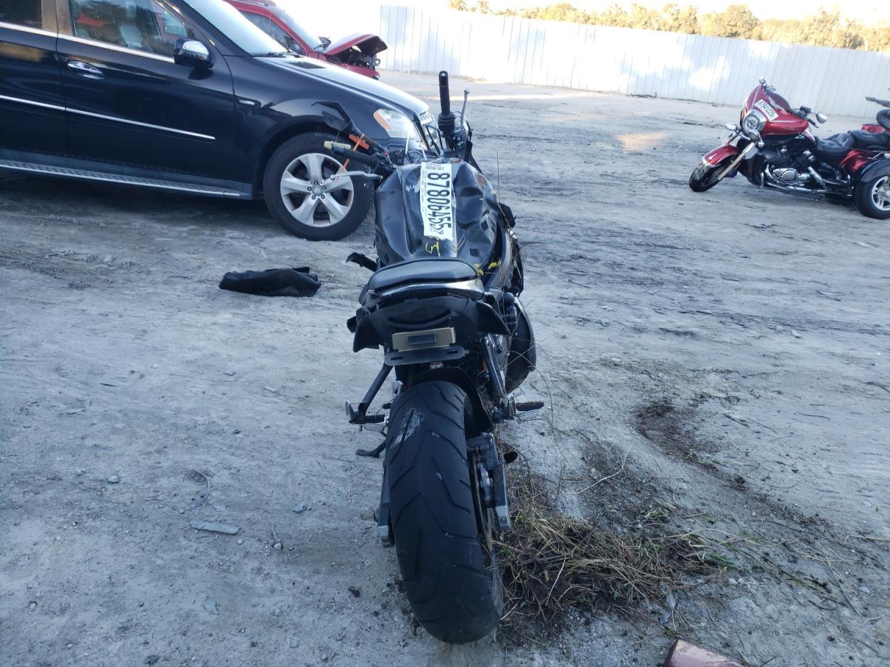 2015 Suzuki Gsx-S750 - Фото 4