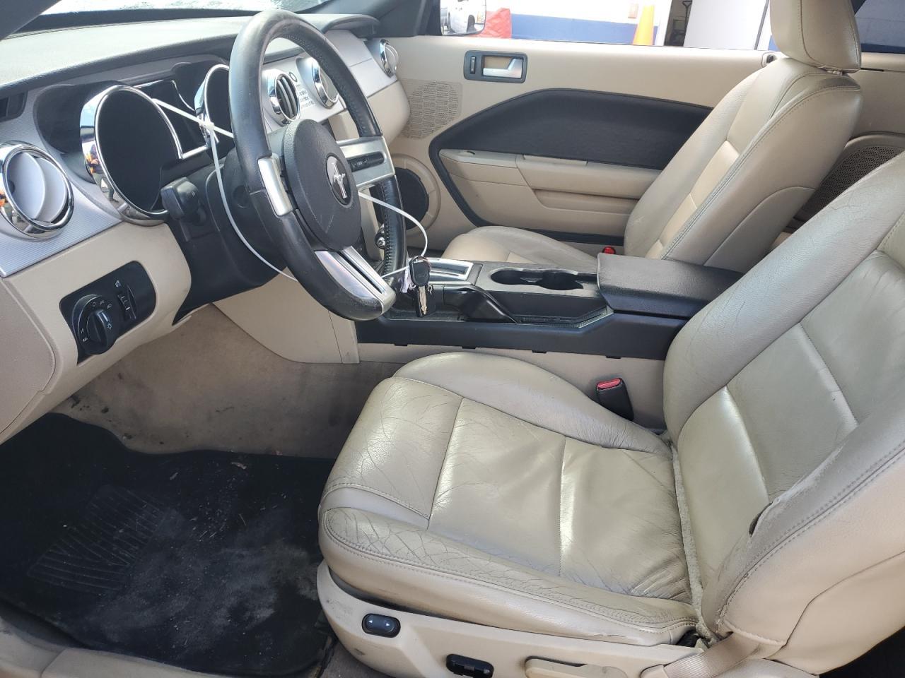 2007 Ford Mustang - Фото 7