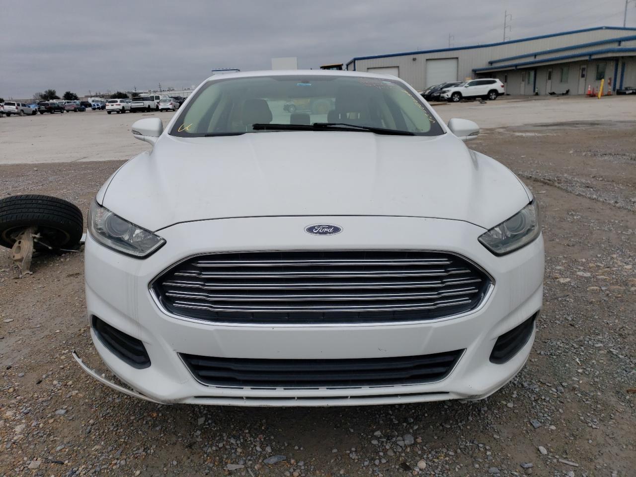 2016 Ford Fusion Se - Фото 5