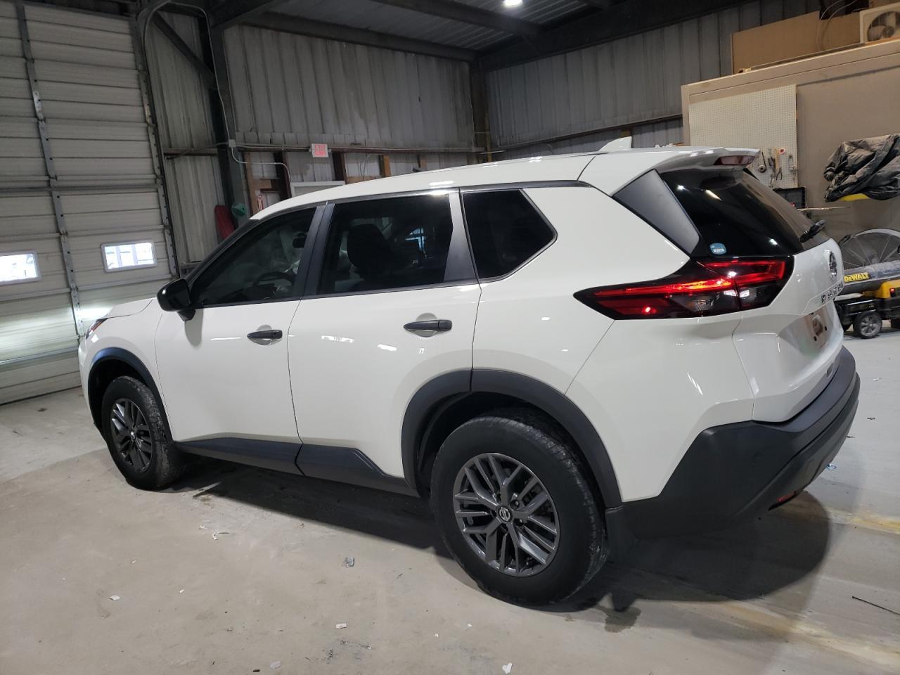 2021 Nissan Rogue S - Image 2