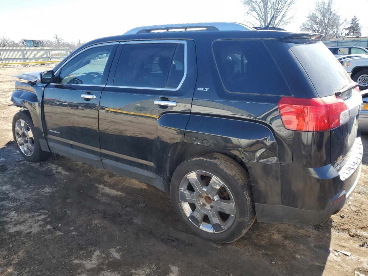 2011 GMC Terrain Slt - Image 2