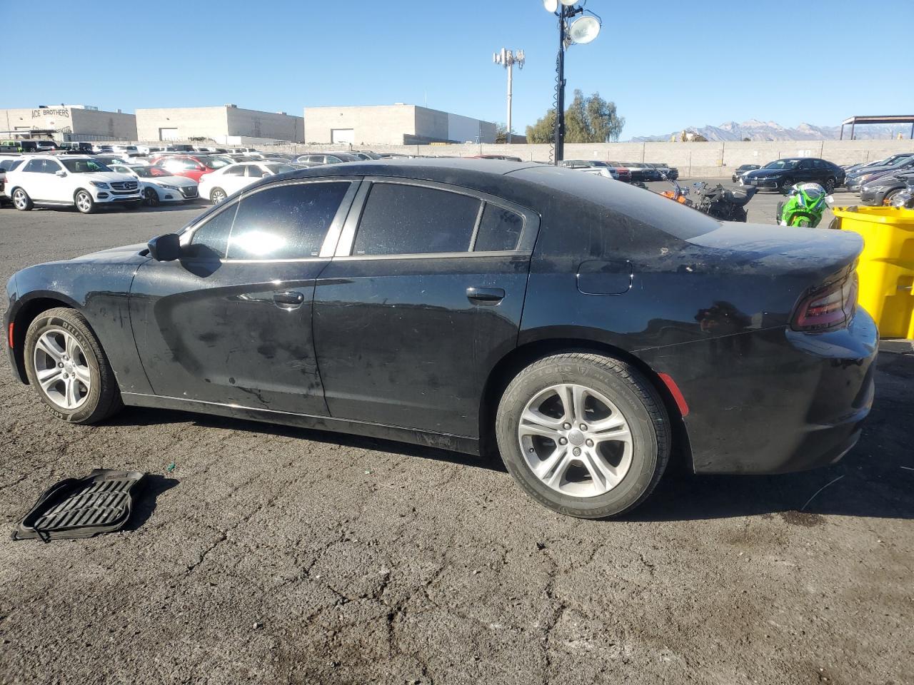 2020 Dodge Charger Sxt - Фото 2