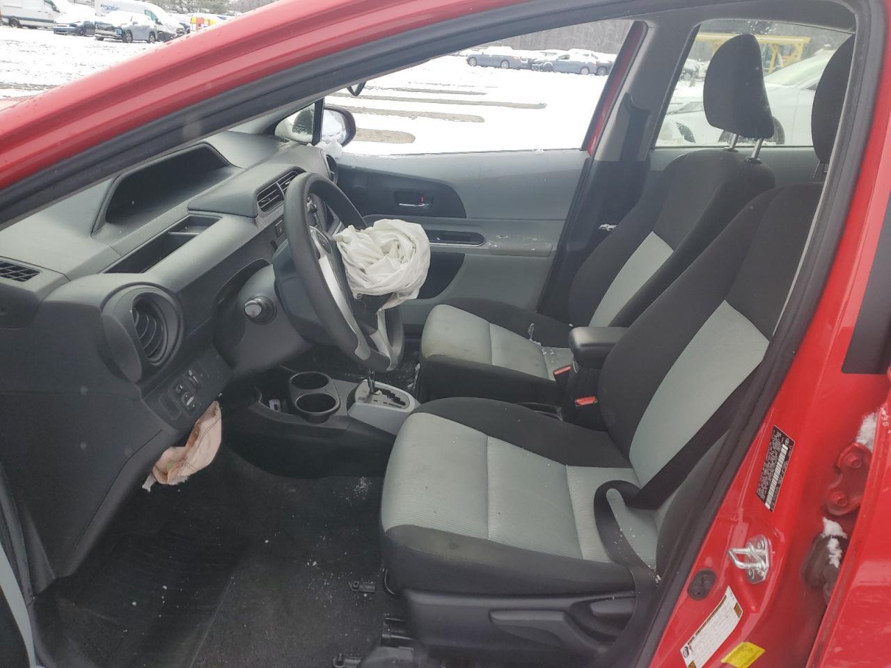 2014 Toyota Prius C - Image 7