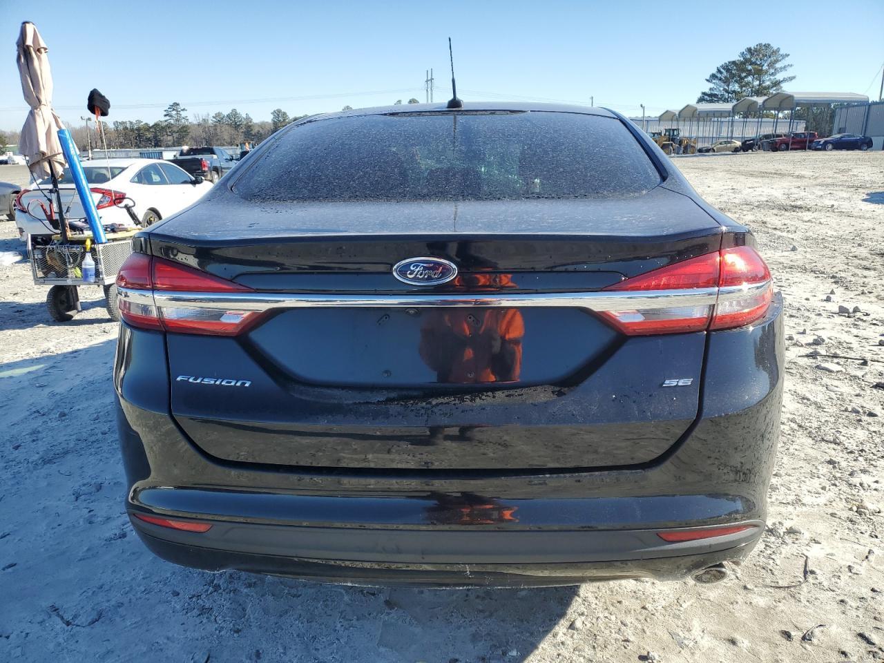 2017 Ford Fusion Se - Image 6