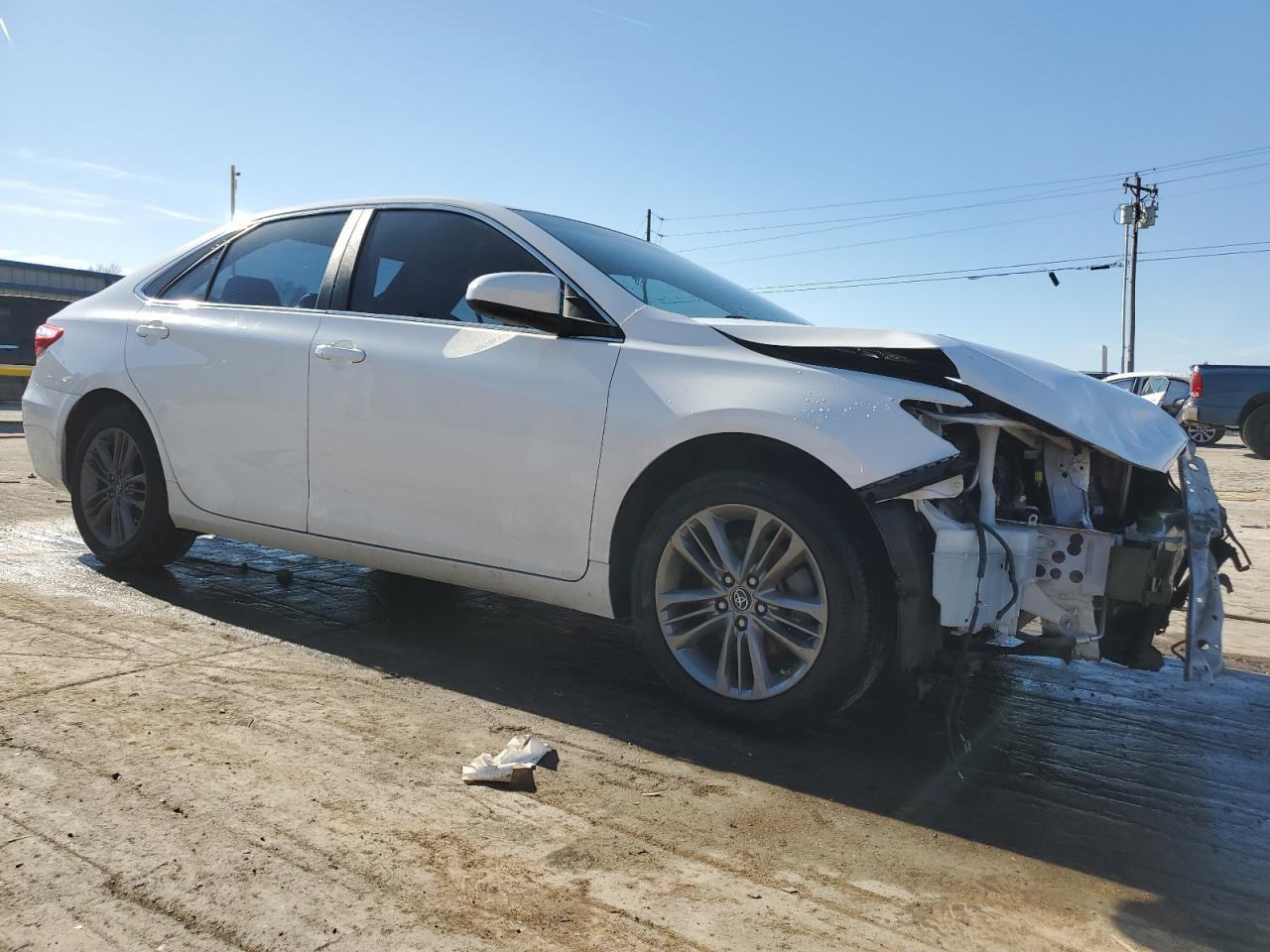 2017 Toyota Camry Le - Фото 4
