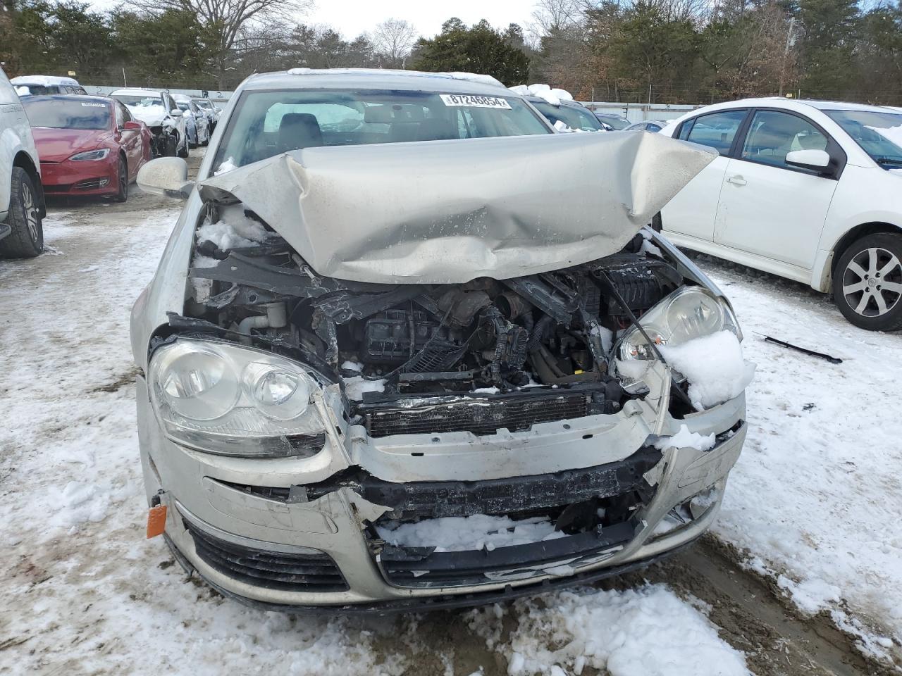 2010 Volkswagen Jetta Se - Image 5