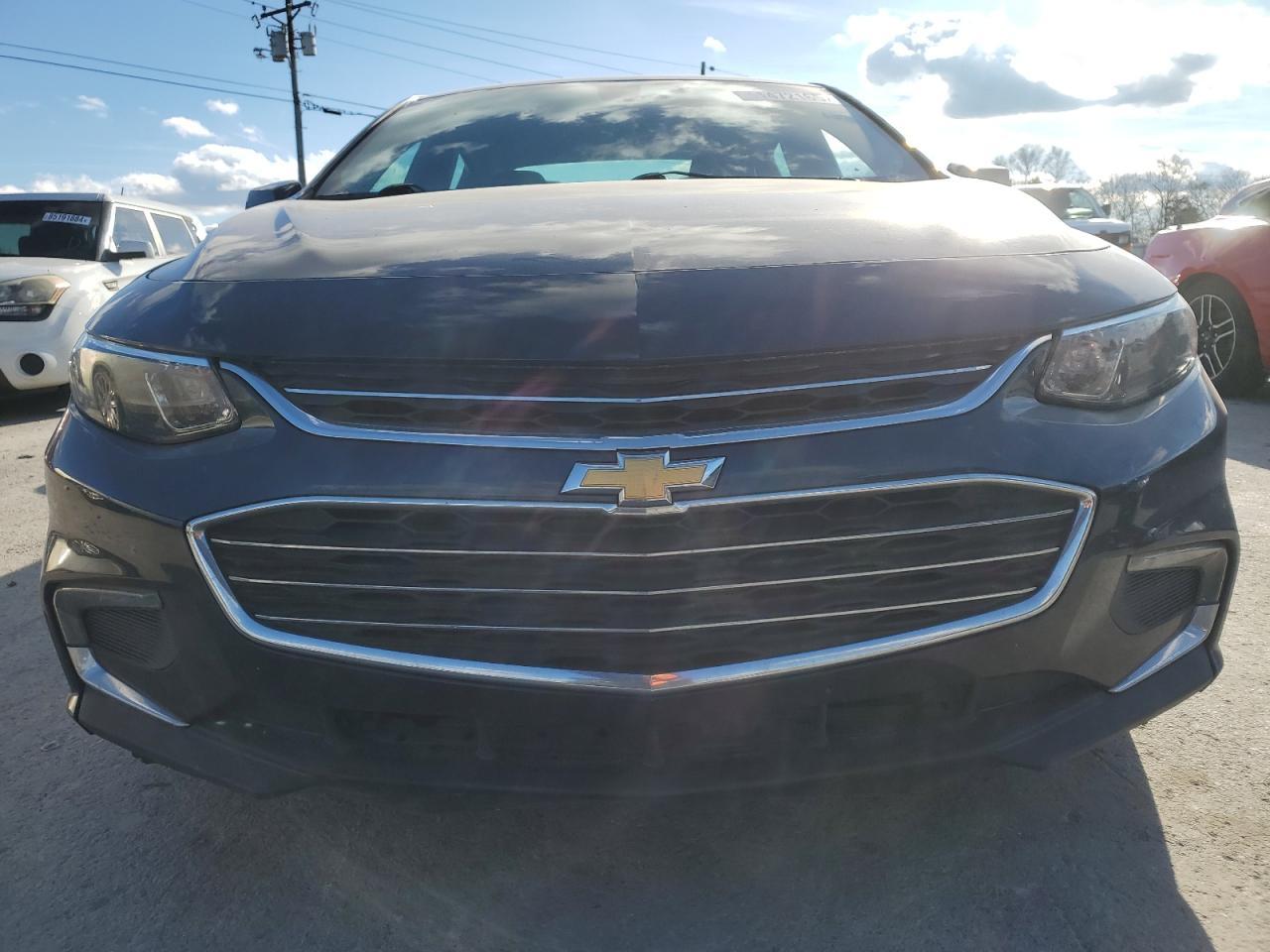 2017 Chevrolet Malibu Lt - Фото 5