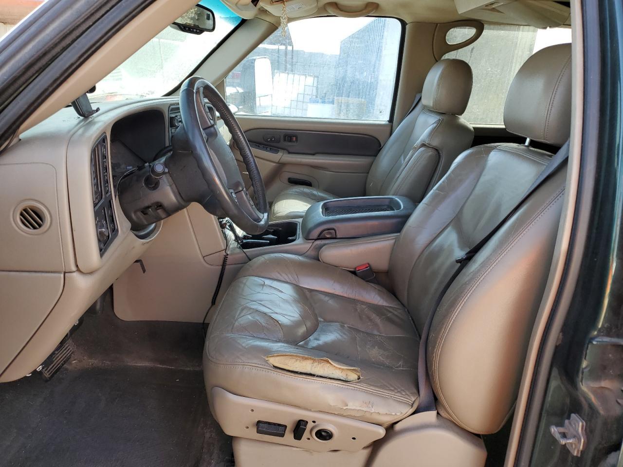 2004 Chevrolet Avalanche K1500 - Image 7