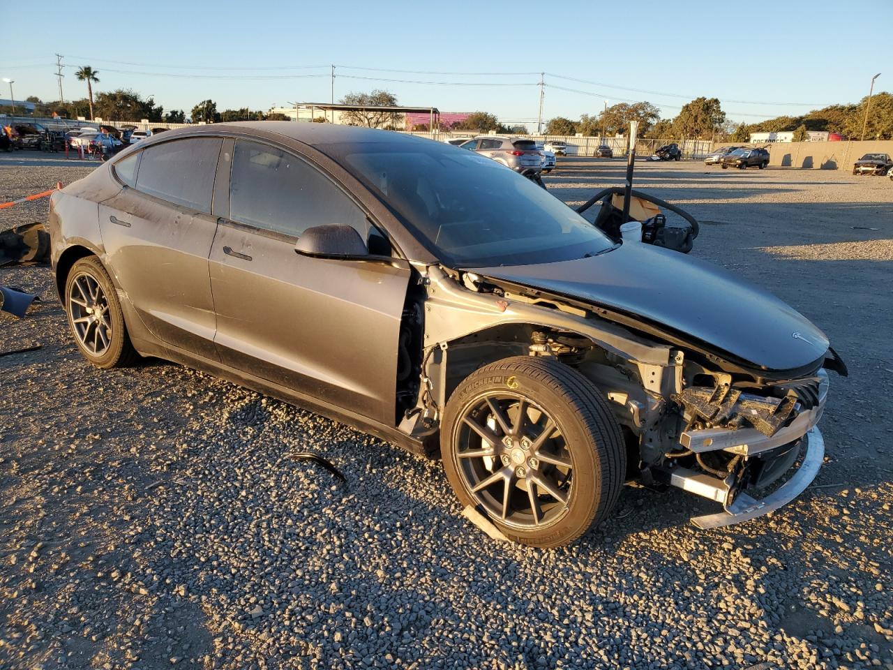 2021 Tesla Model 3 - Фото 4