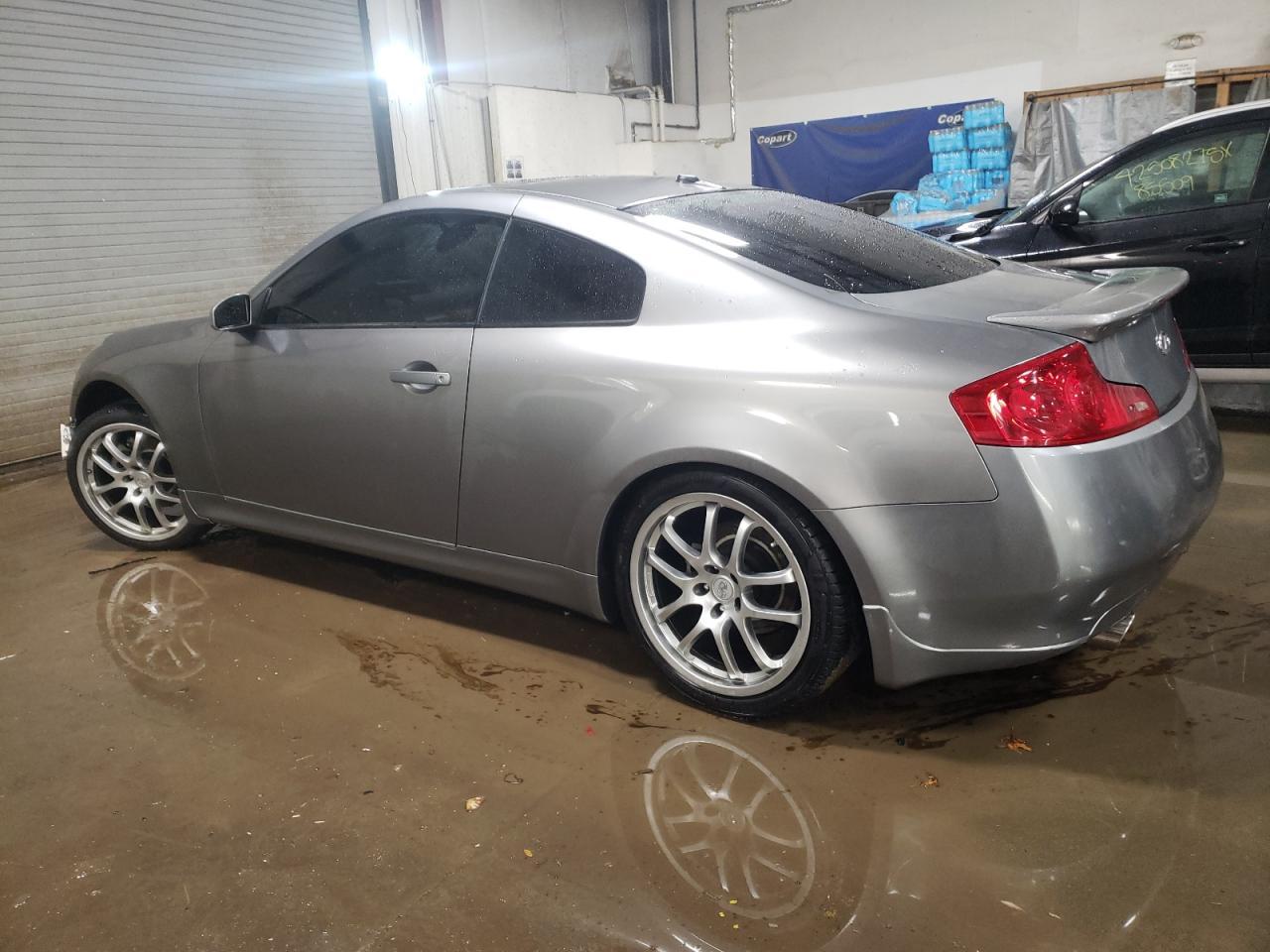 2005 Infiniti G35 - Image 2