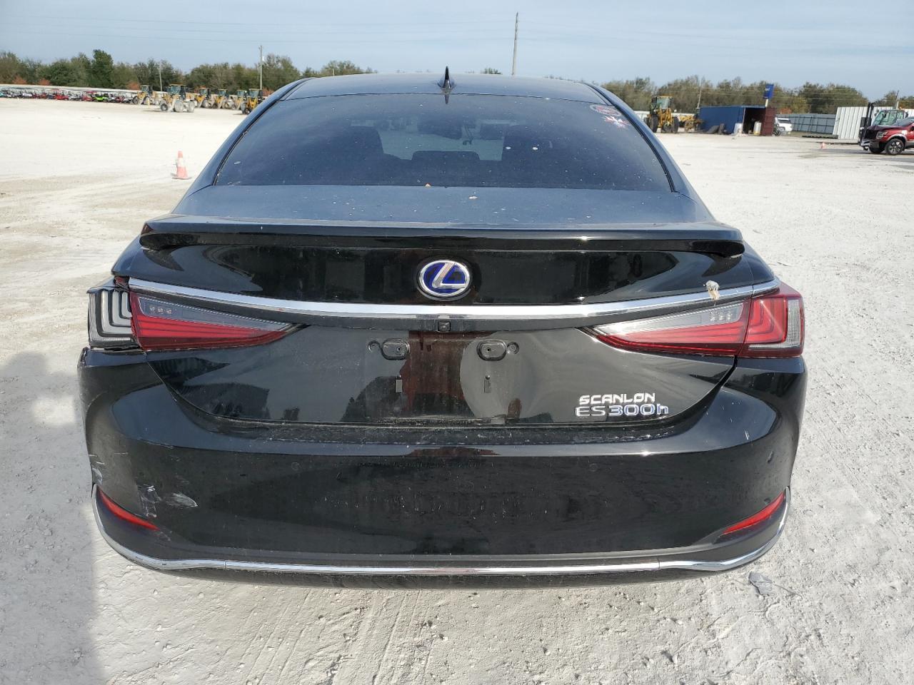 2022 Lexus Es 300H Base - Фото 6
